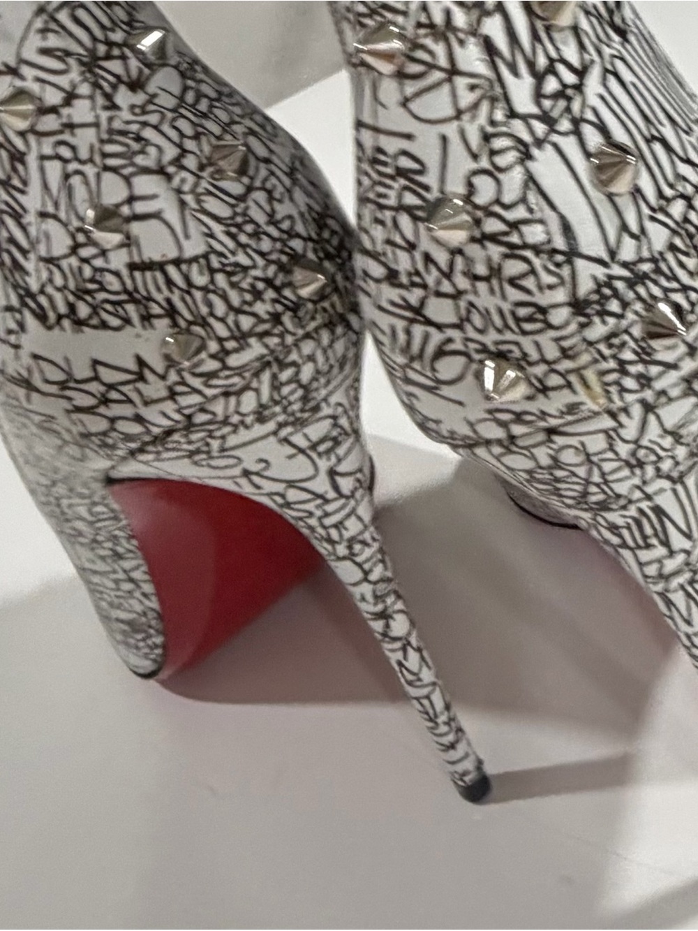 Christian Louboutin White Graffiti Spiked Over-The-Knee Boots Size 40 or 9. - Picture 7 of 16